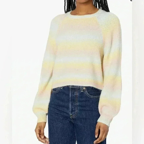 Steve Madden Sweaters - 💜 3/25 BB Dakota by Steve Madden Ombré Sweater